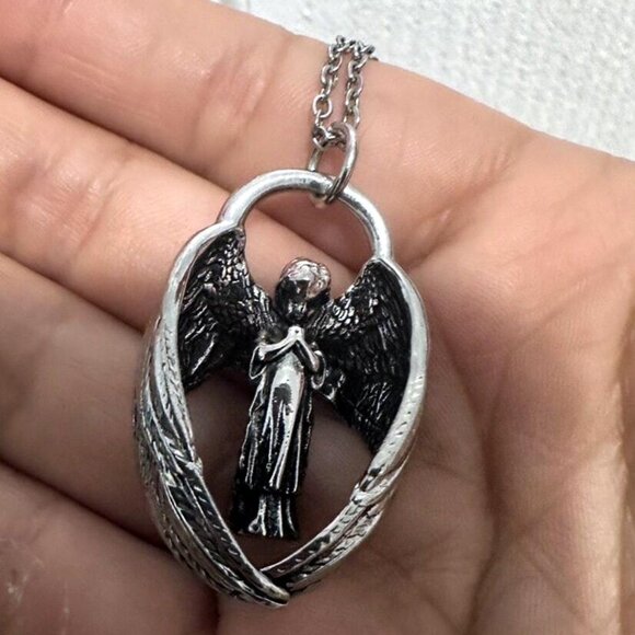 Guardian Cherub Angel Silver Fashion Pendant Necklace NWOT - Picture 8 of 10